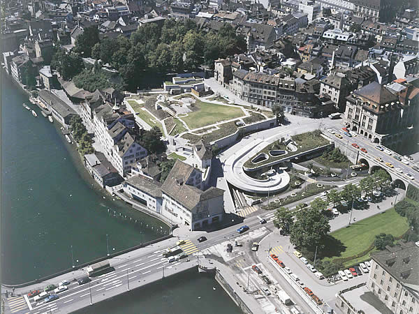 Parkhaus Urania, erbaut 1973-1974, Luftbild